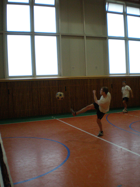 PC250166web